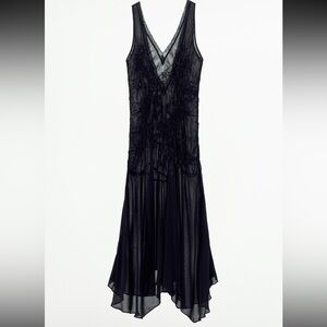 Zara Elegant Black Lace Nightgown